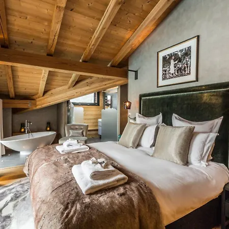 Luxury Chaelt With Sauna And 5bdr Apartment *