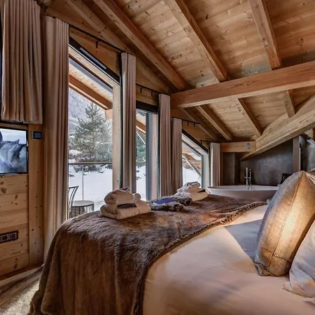 Apartment Luxury Chaelt With Sauna And 5bdr *