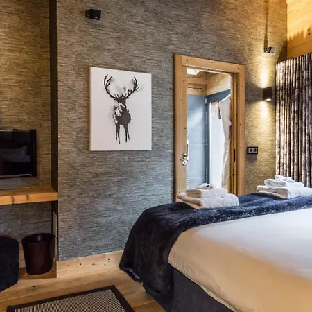 Apartment Luxury Chaelt With Sauna And 5bdr